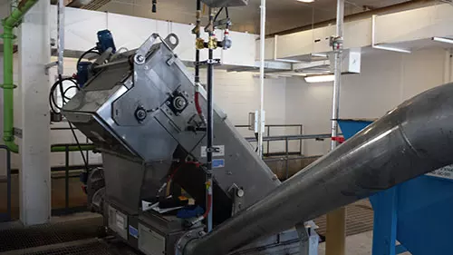 Rotopac type RTW screw washer in Battery Point